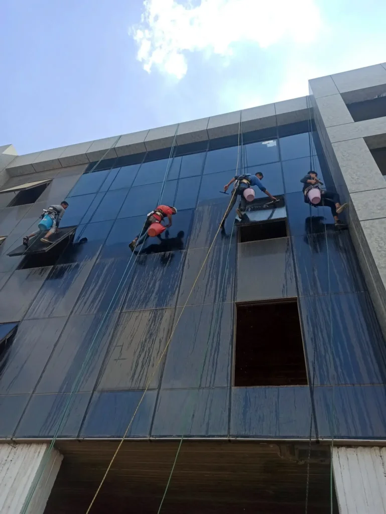 شركة تنظيف واجهات المباني - شركة تنظيف واجهات - نظافة واجهات المباني